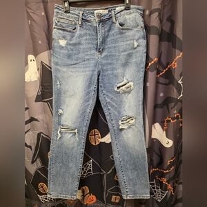 Judy Blue Boyfriend Jeans